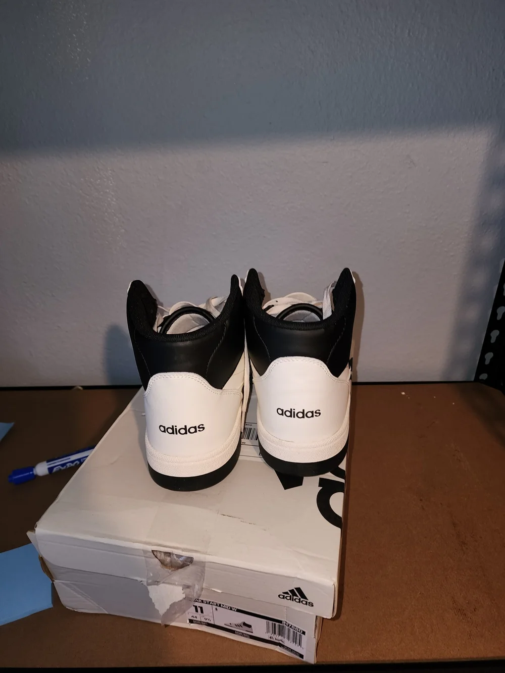 adidas Mens Suze 11 White and Black High-Top Sneakers